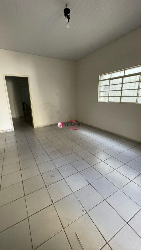 Casa com 2 quartos para aluguel, 180m² — foto 4 de 18
