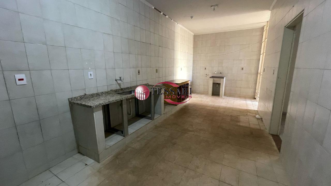Casa com 2 quartos para aluguel, 180m² — foto 12 de 18