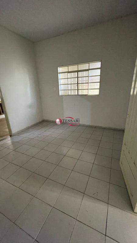 Casa com 2 quartos para aluguel, 180m² — foto 10 de 18