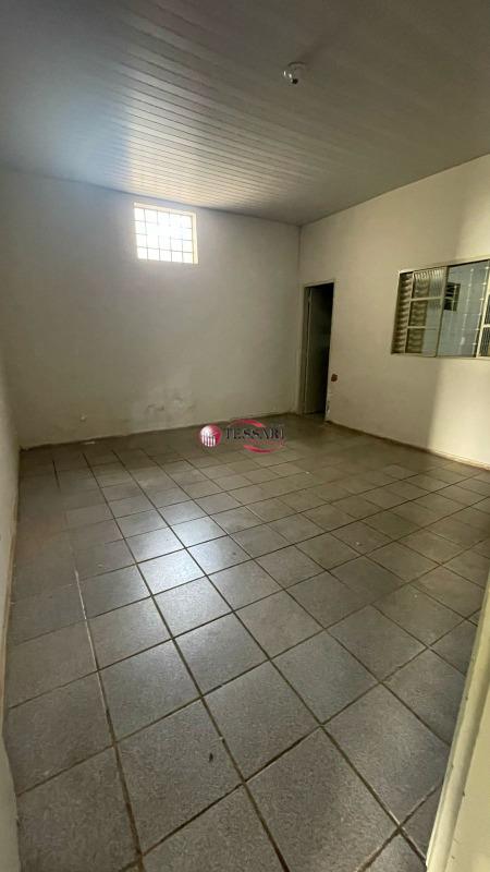 Casa com 2 quartos para aluguel, 180m² — foto 8 de 18