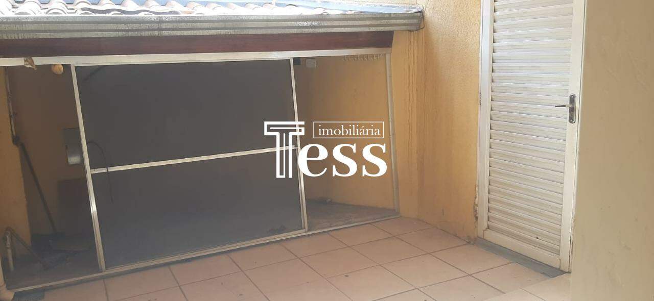 Casa com 3 quartos para aluguel, 160m² — foto 21 de 23