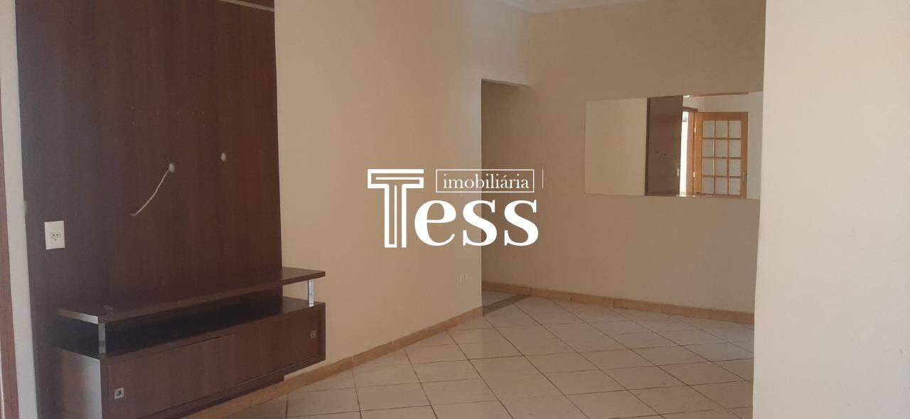 Casa com 3 quartos para aluguel, 160m² — foto 4 de 23