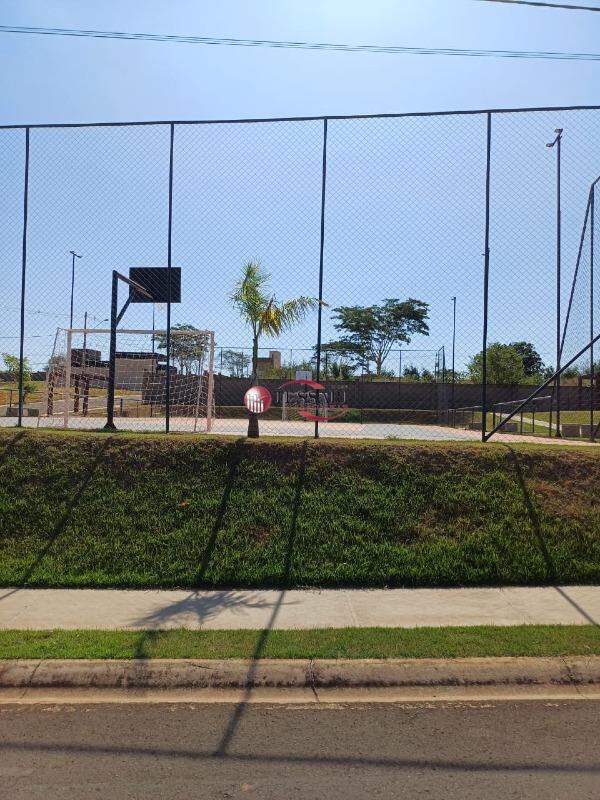Terreno / Lote / Condomínio à venda, 232m² — foto 5 de 14