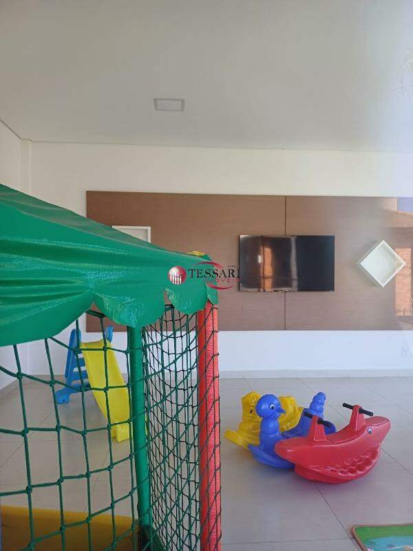 Terreno / Lote / Condomínio à venda, 232m² — foto 12 de 14