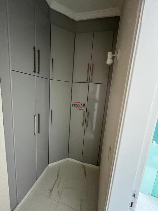 Casa de Condomínio com 3 quartos para aluguel, 350m² — foto 10 de 30