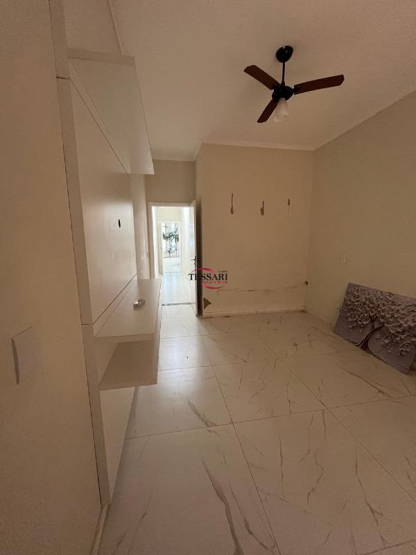 Casa de Condomínio com 3 quartos para aluguel, 350m² — foto 9 de 30