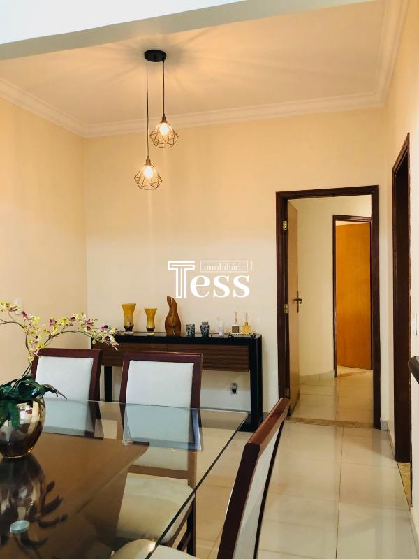 Casa com 3 quartos à venda, 201m² — foto 6 de 23