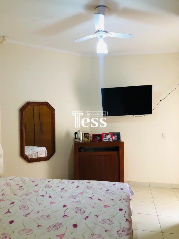 Casa com 3 quartos à venda, 201m² — foto 15 de 23