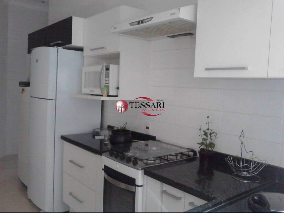 Casa de Condomínio com 3 quartos à venda, 200m² — foto 9 de 10