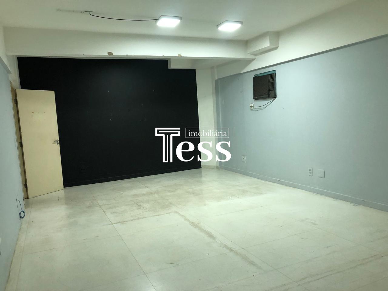 Loja / Salão / Ponto Comercial para aluguel, 240m² — foto 10 de 22