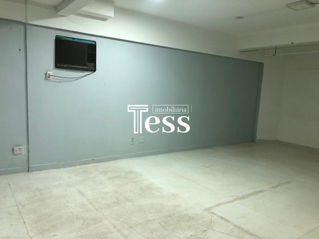 Loja / Salão / Ponto Comercial para aluguel, 240m² — foto 11 de 22