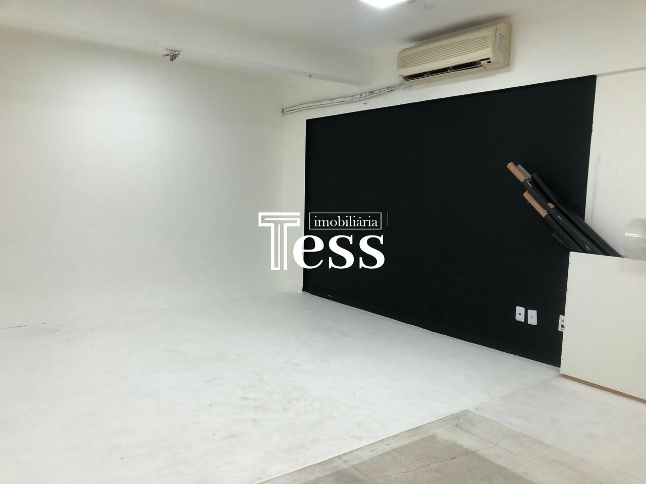 Loja / Salão / Ponto Comercial para aluguel, 240m² — foto 16 de 22