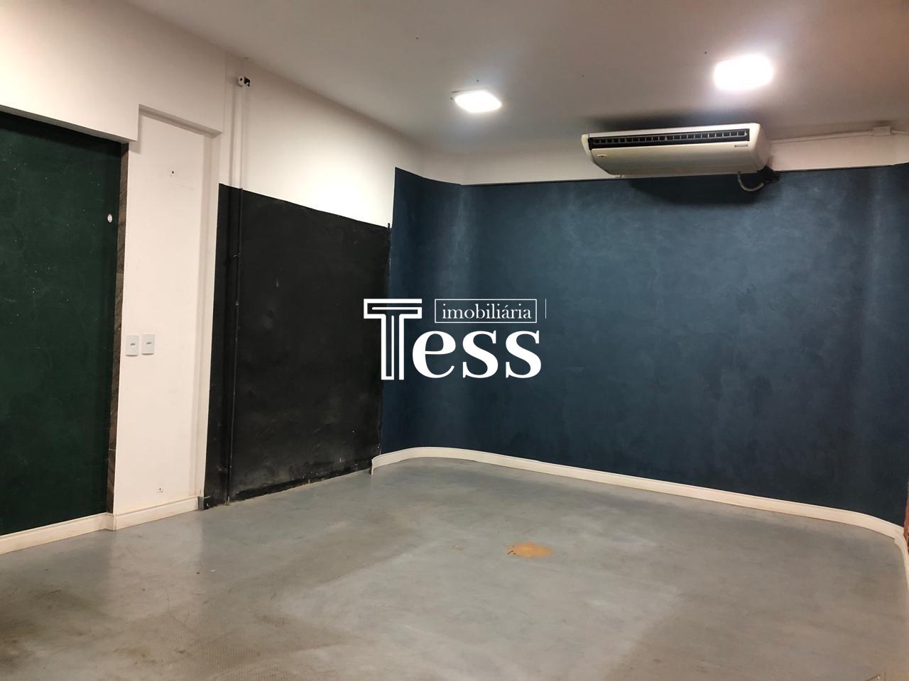 Loja / Salão / Ponto Comercial para aluguel, 240m² — foto 9 de 22