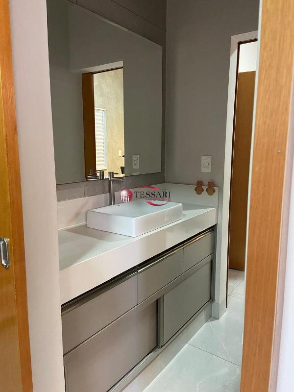 Casa de Condomínio com 3 quartos à venda, 140m² — foto 17 de 26