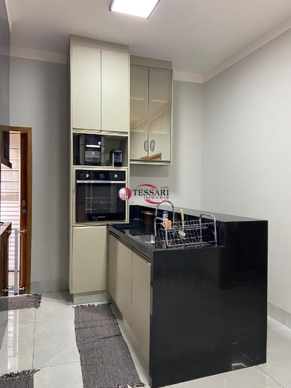 Casa de Condomínio com 3 quartos à venda, 140m² — foto 6 de 26