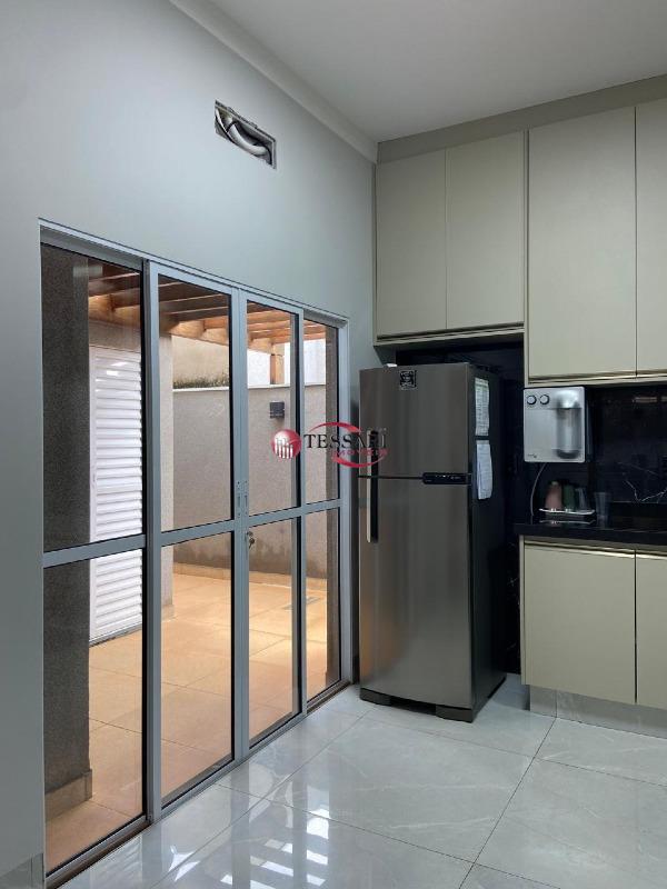 Casa de Condomínio com 3 quartos à venda, 140m² — foto 7 de 26