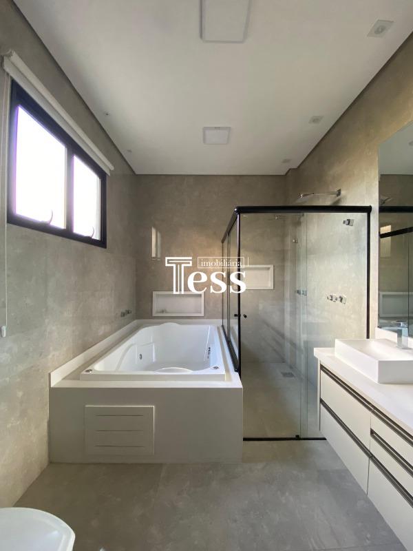 Casa de Condomínio com 3 quartos à venda, 212m² — foto 16 de 24