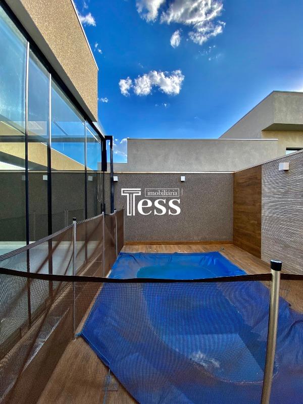 Casa de Condomínio com 3 quartos à venda, 212m² — foto 21 de 24