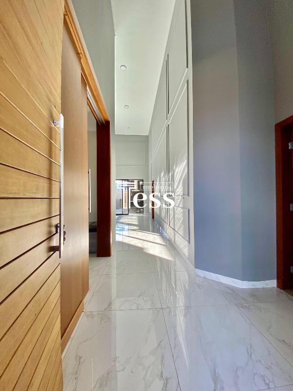 Casa de Condomínio com 3 quartos à venda, 212m² — foto 4 de 24