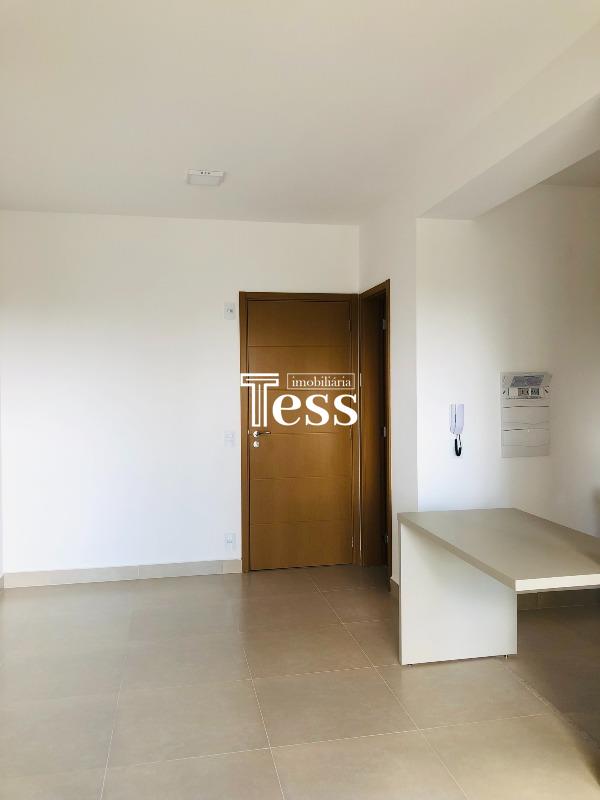 Apartamento com 2 quartos para aluguel, 66m² — foto 4 de 14