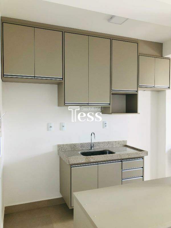 Apartamento com 2 quartos para aluguel, 66m² — foto 6 de 14
