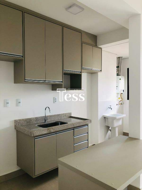 Apartamento com 2 quartos para aluguel, 66m² — foto 7 de 14