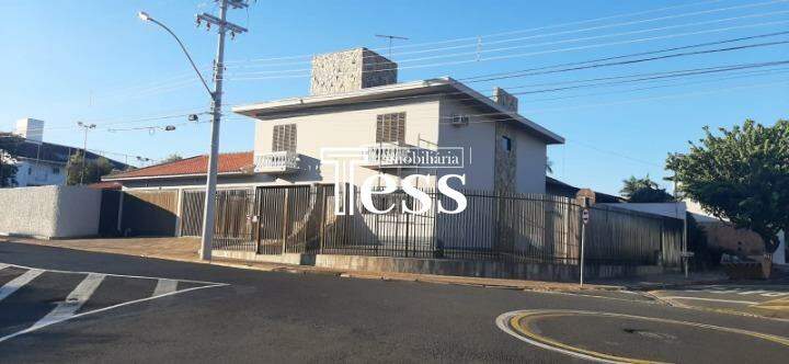 Casa com 4 quartos à venda, 509m² — foto 1 de 23