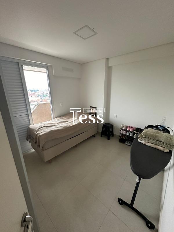 Apartamento com 2 quartos à venda, 60m² — foto 12 de 16