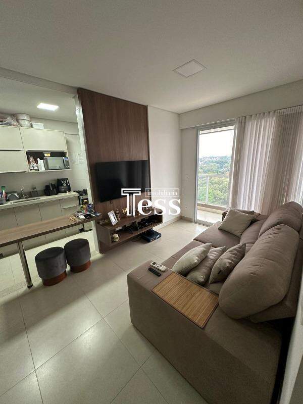 Apartamento com 2 quartos à venda, 60m² — foto 1 de 16
