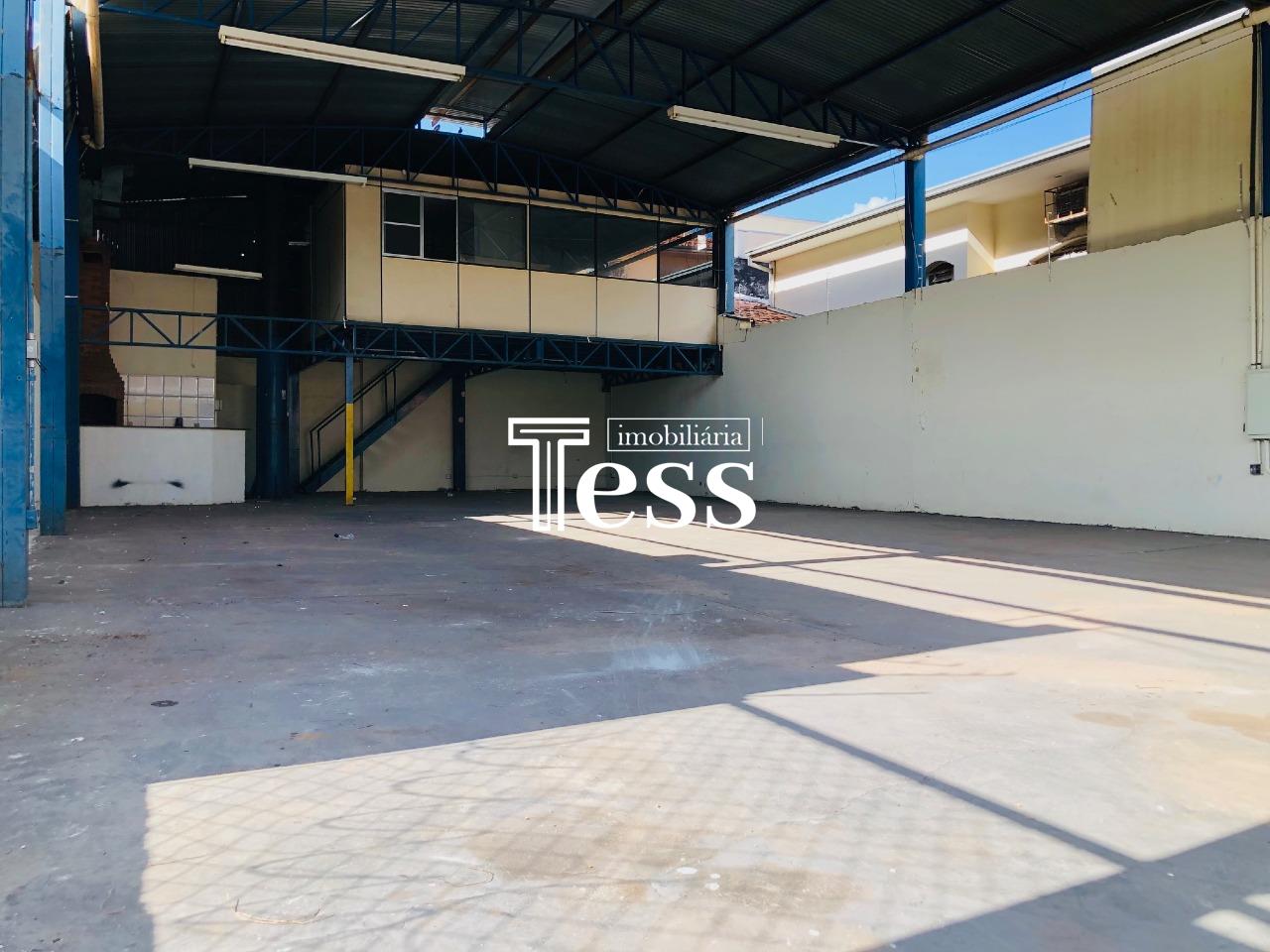 Loja / Salão / Ponto Comercial à venda, 210m² — foto 4 de 7