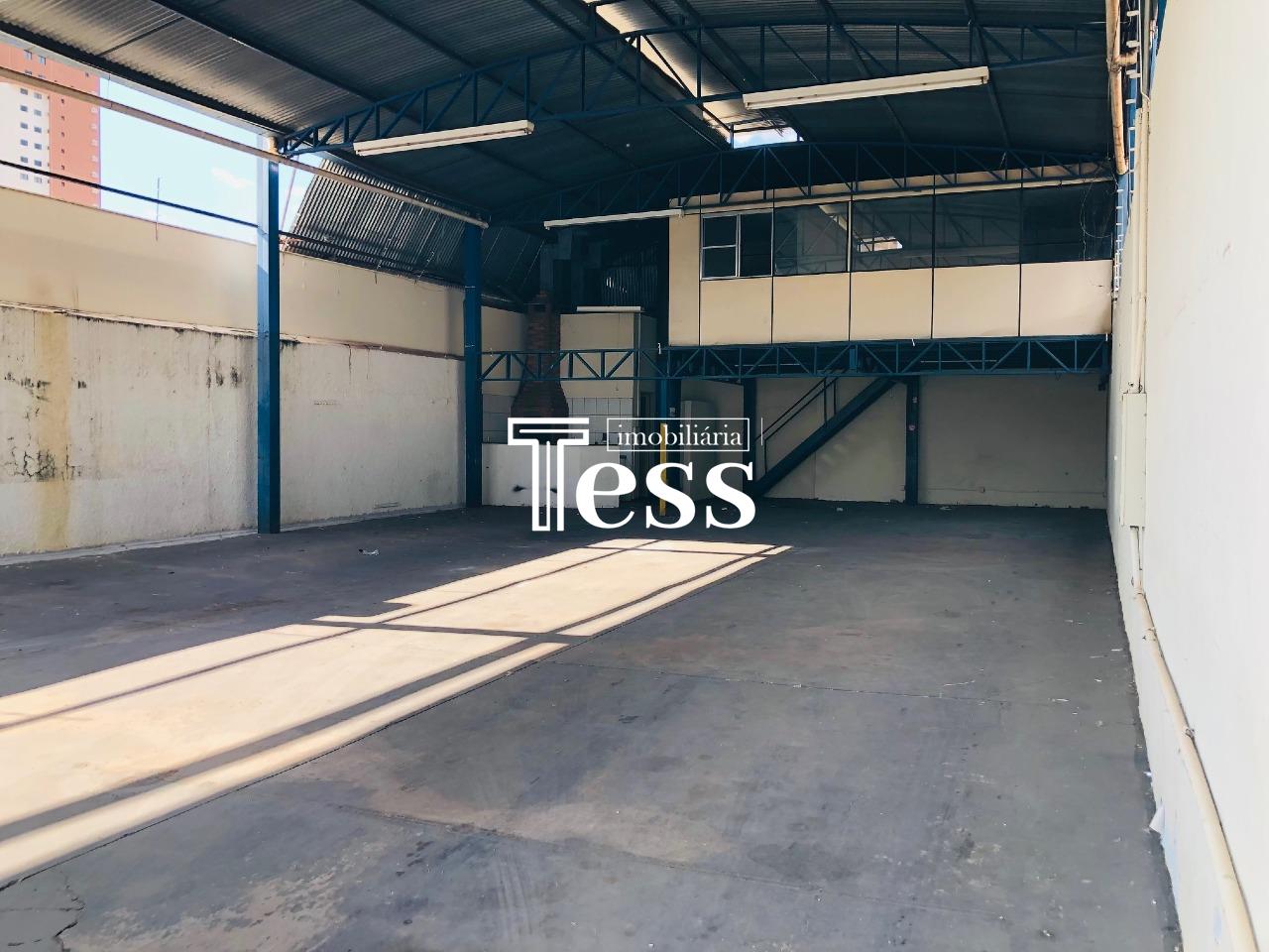 Loja / Salão / Ponto Comercial à venda, 210m² — foto 6 de 7