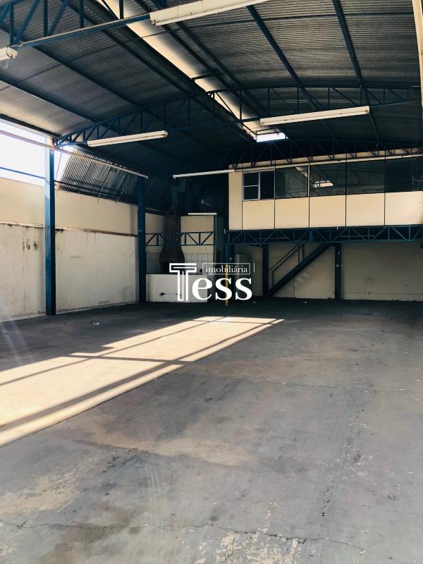 Loja / Salão / Ponto Comercial à venda, 210m² — foto 7 de 7