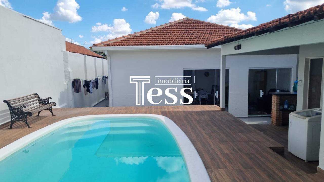 Casa com 3 quartos à venda, 300m² — foto 10 de 12