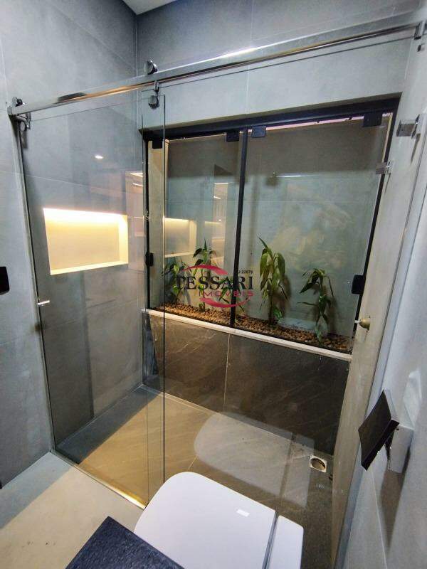 Casa de Condomínio com 3 quartos à venda, 225m² — foto 21 de 25