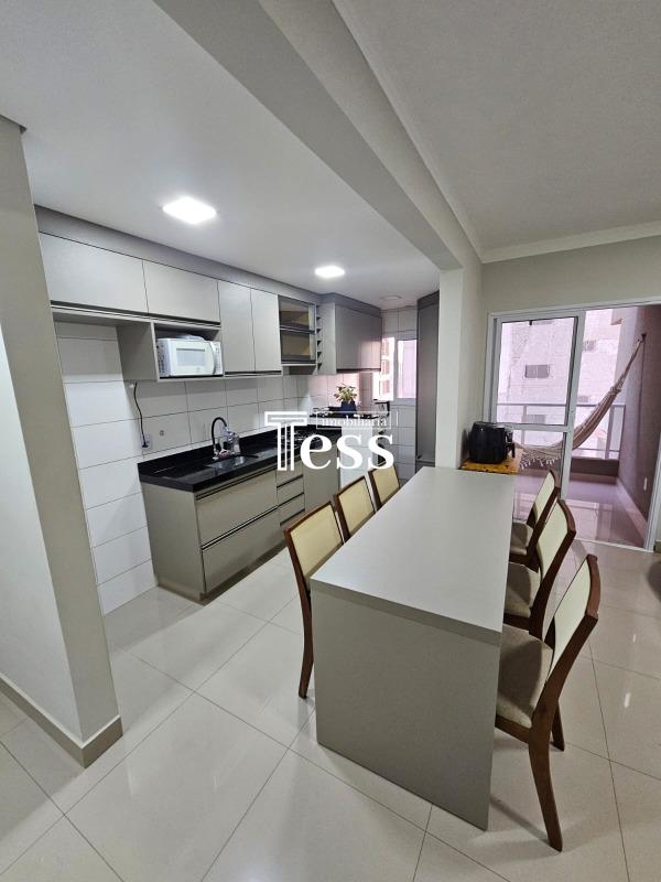 Apartamento com 3 quartos para aluguel, 90m² — foto 5 de 15