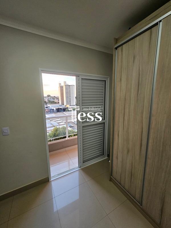 Apartamento com 3 quartos para aluguel, 90m² — foto 8 de 15