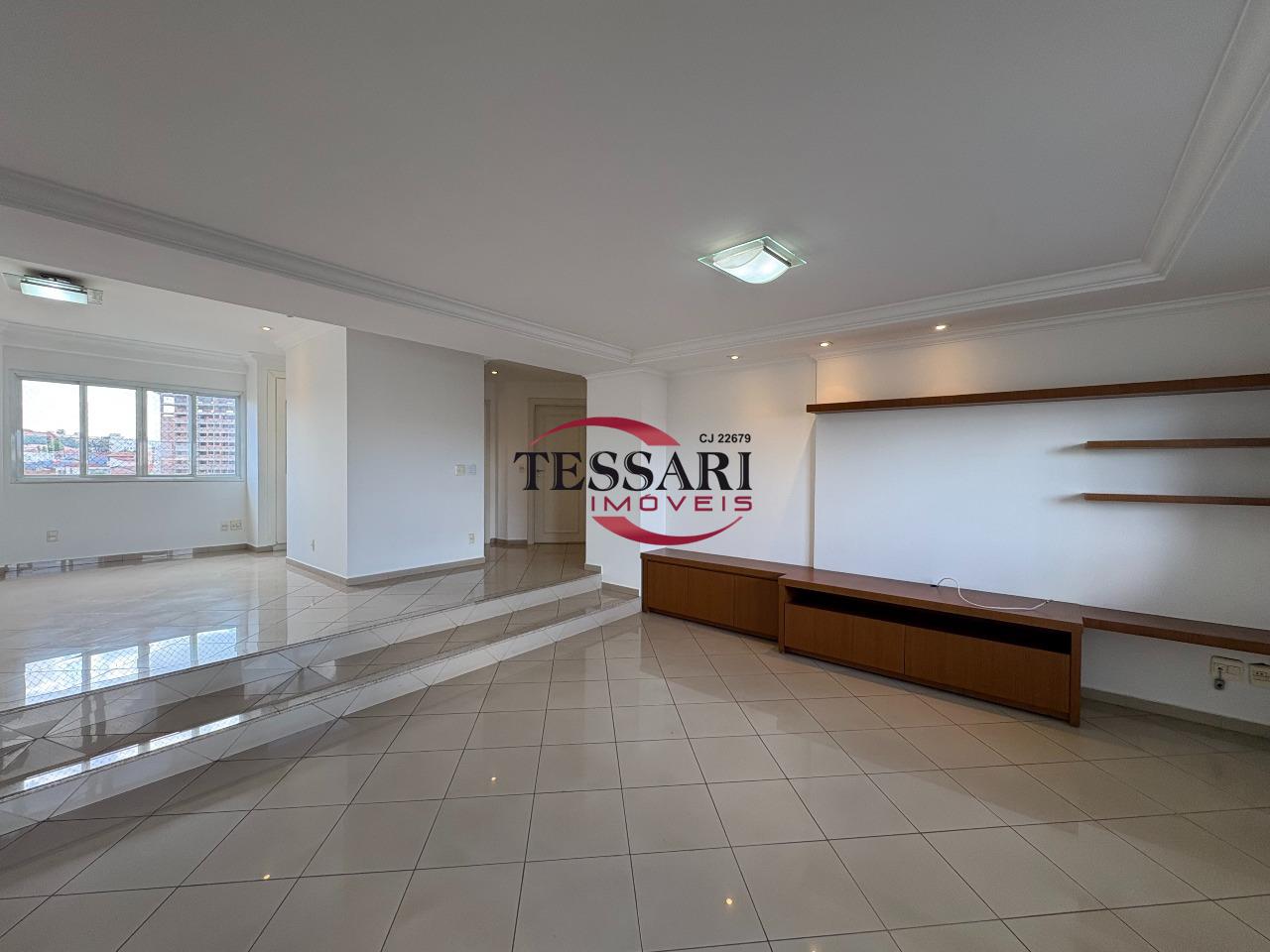 Apartamento com 4 quartos para aluguel, 330m² — foto 7 de 28