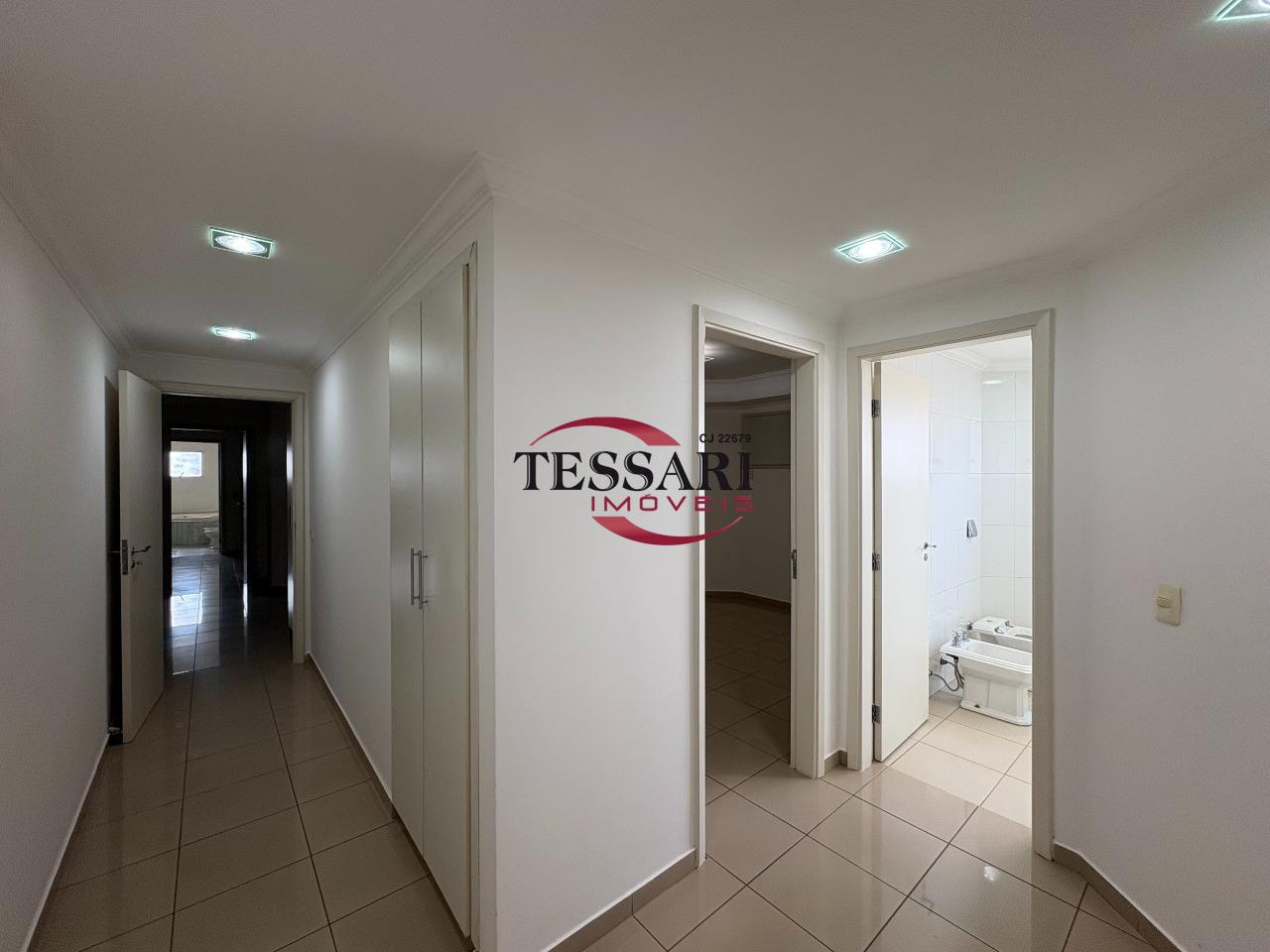 Apartamento com 4 quartos para aluguel, 330m² — foto 17 de 28