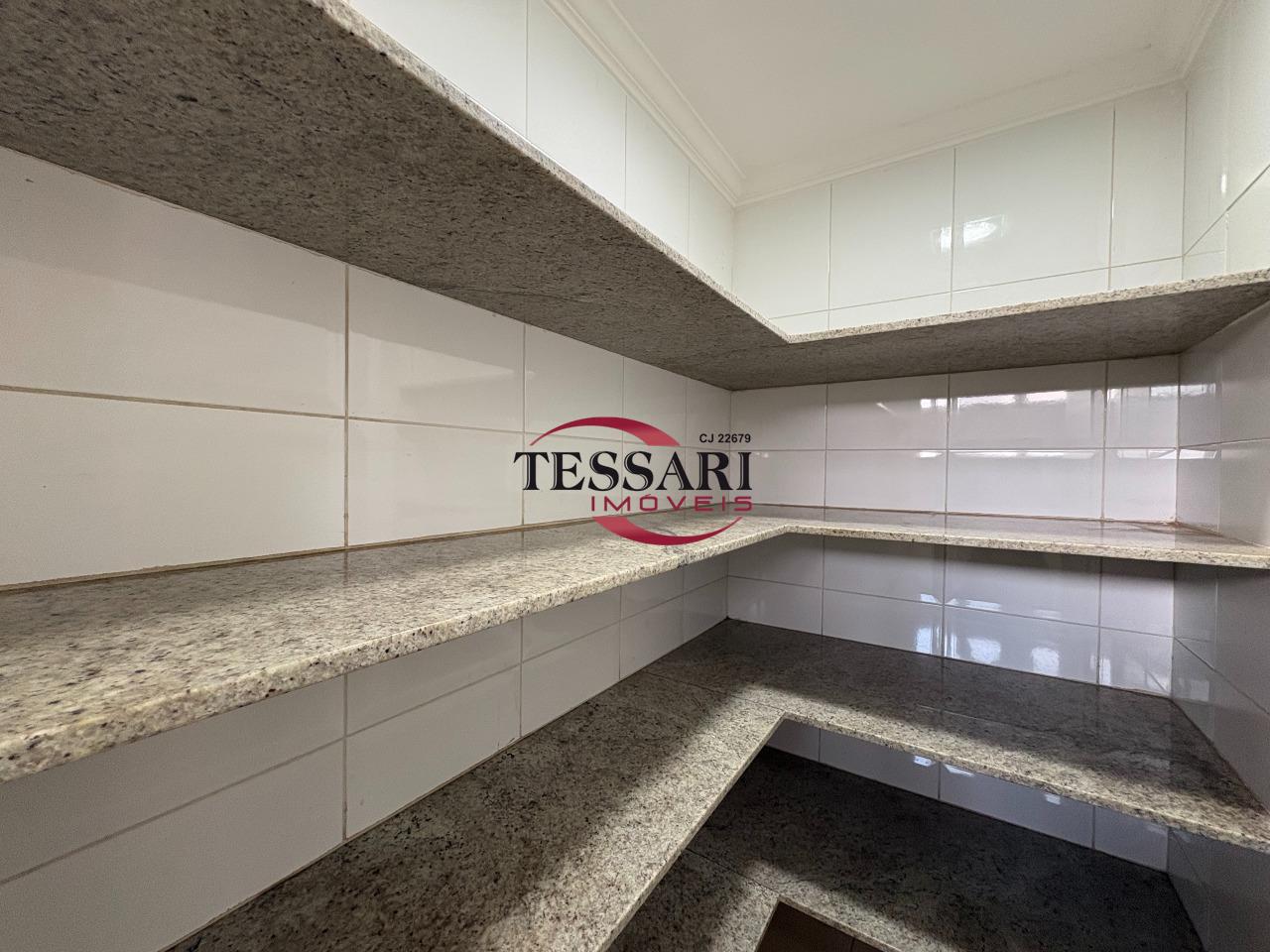Apartamento com 4 quartos para aluguel, 330m² — foto 14 de 28