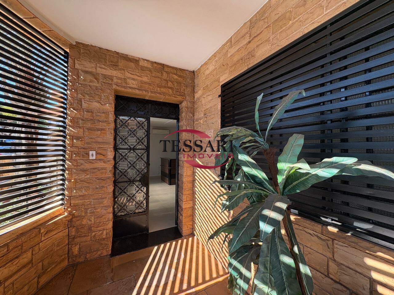 Imóvel Comercial para aluguel, 424m² — foto 2 de 30