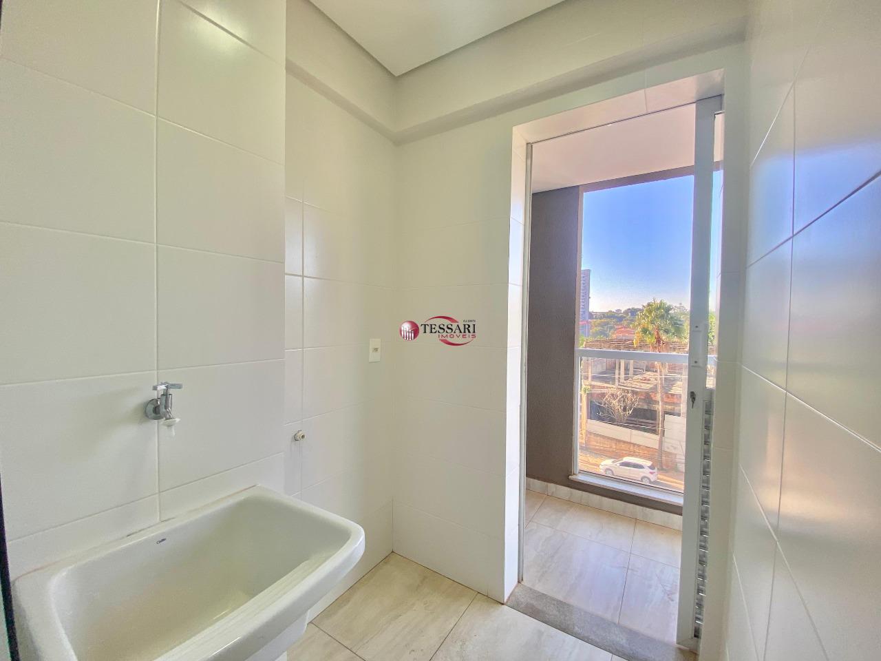 Apartamento com 2 quartos para aluguel, 80m² — foto 9 de 23