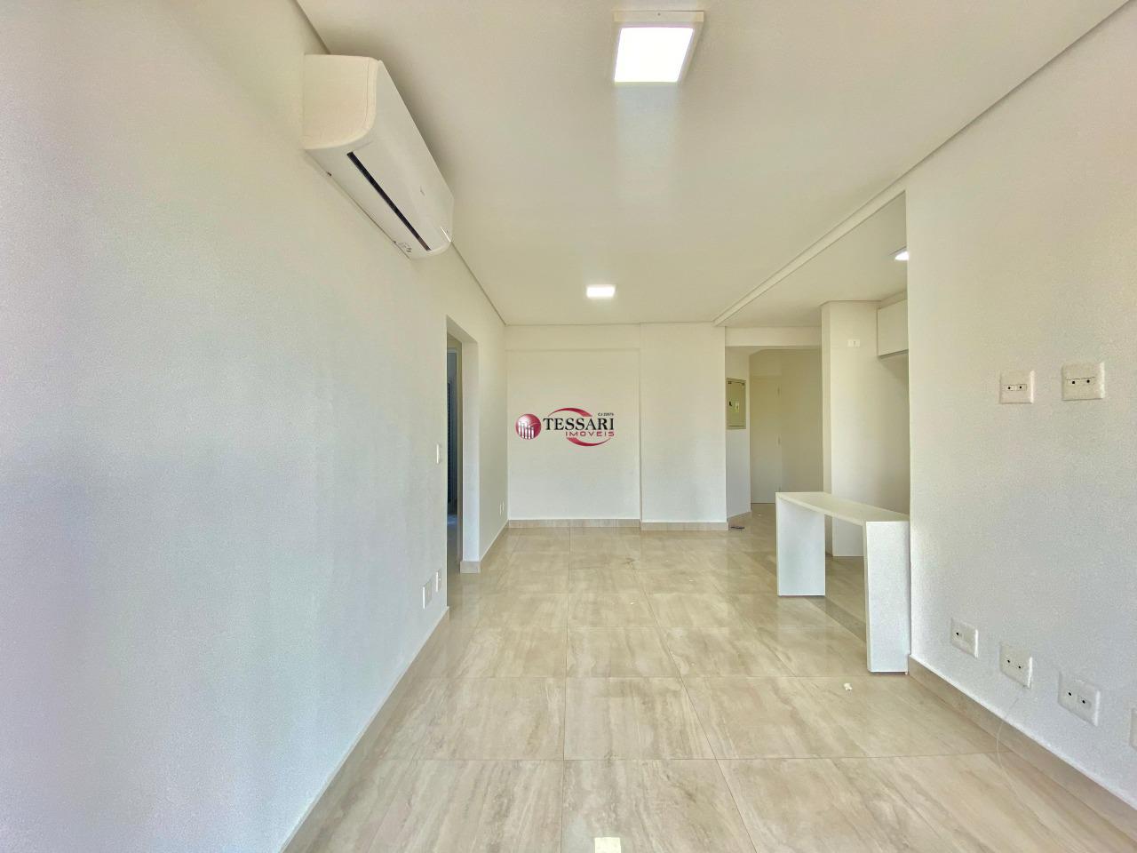 Apartamento com 2 quartos para aluguel, 80m² — foto 4 de 23
