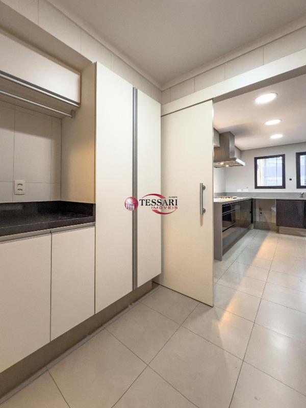 Apartamento com 3 quartos à venda, 170m² — foto 14 de 21