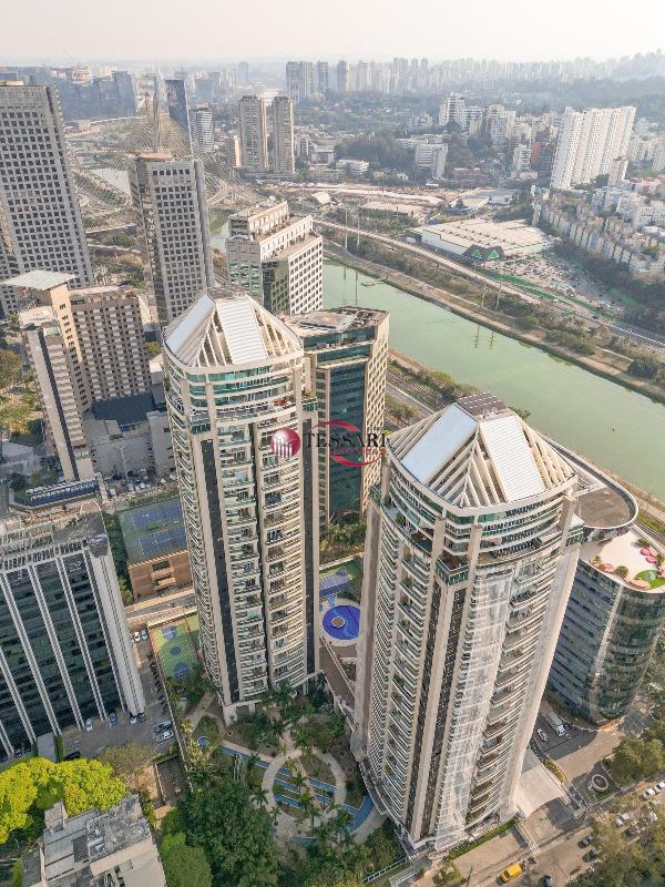 Apartamento com 3 quartos à venda, 170m² — foto 2 de 21