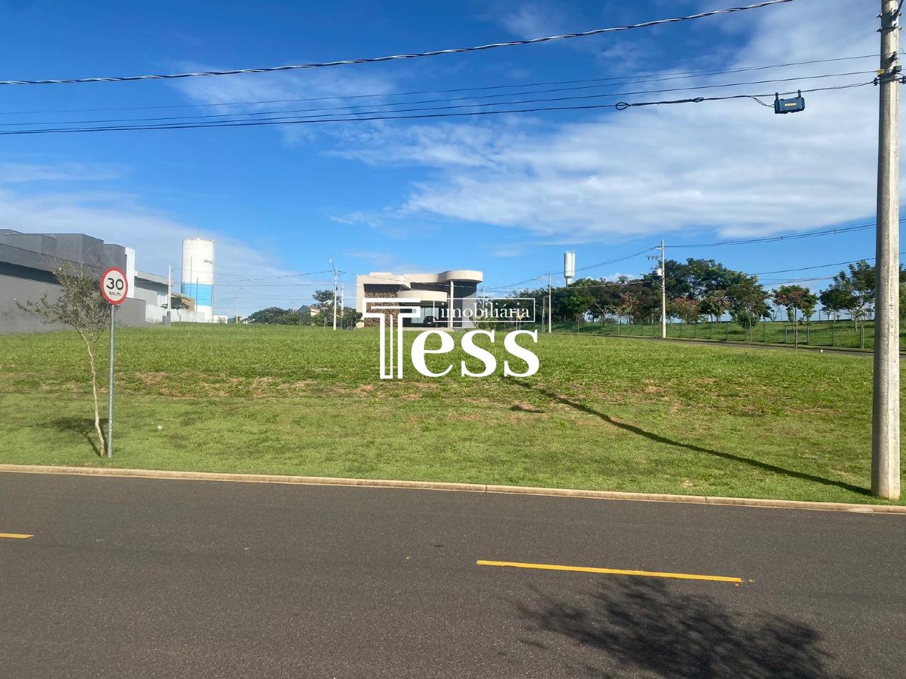 Terreno / Lote / Condomínio à venda, 300m² — foto 3 de 18