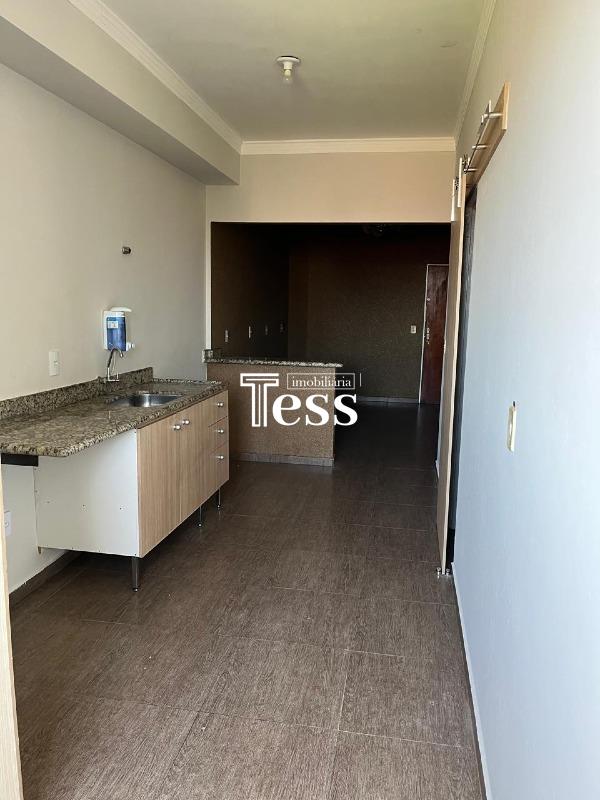 Apartamento com 3 quartos para aluguel, 80m² — foto 12 de 16