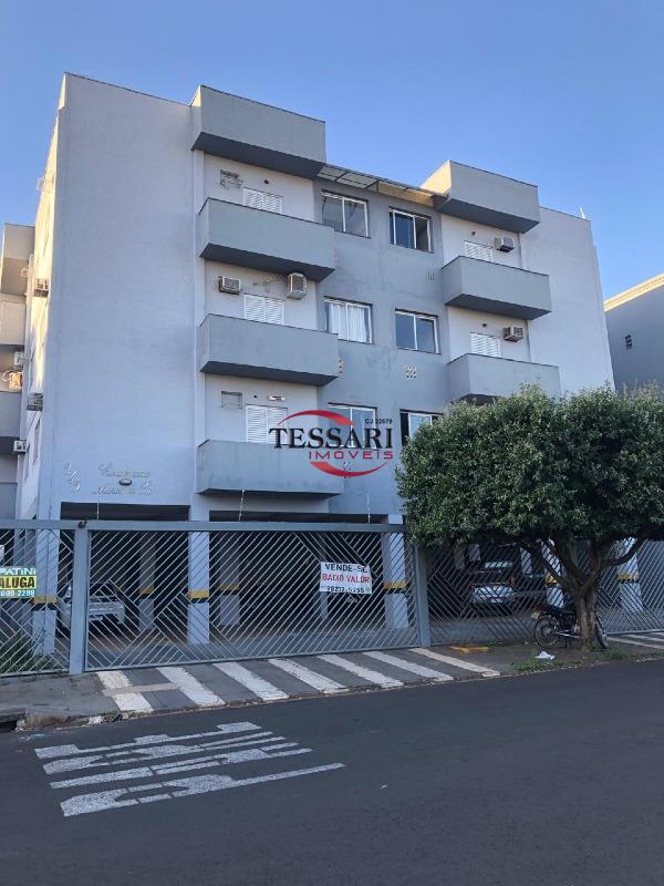 Apartamento com 3 quartos para aluguel, 80m² — foto 3 de 16