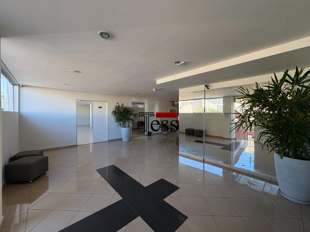 Apartamento com 2 quartos para aluguel, 70m² — foto 2 de 27