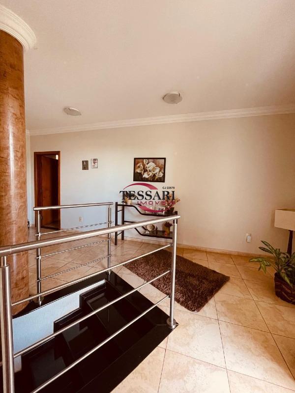 Casa de Condomínio com 4 quartos à venda, 482m² — foto 8 de 24