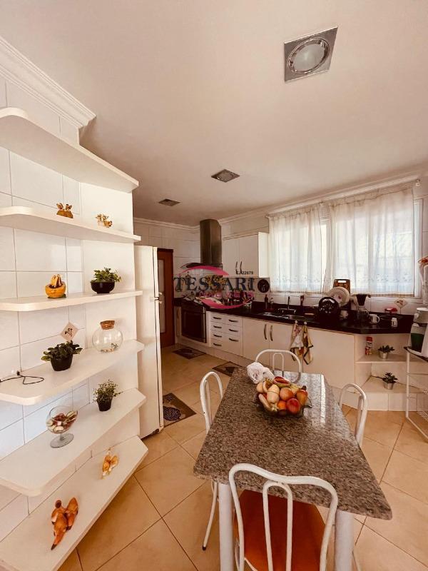 Casa de Condomínio com 4 quartos à venda, 482m² — foto 6 de 24